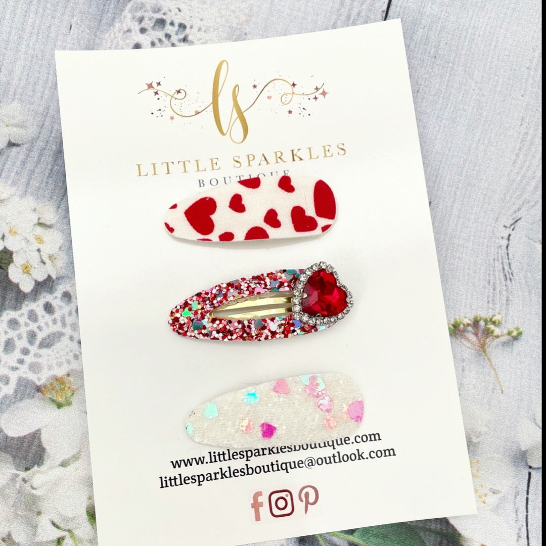 Valentines Red Snap Clip Set