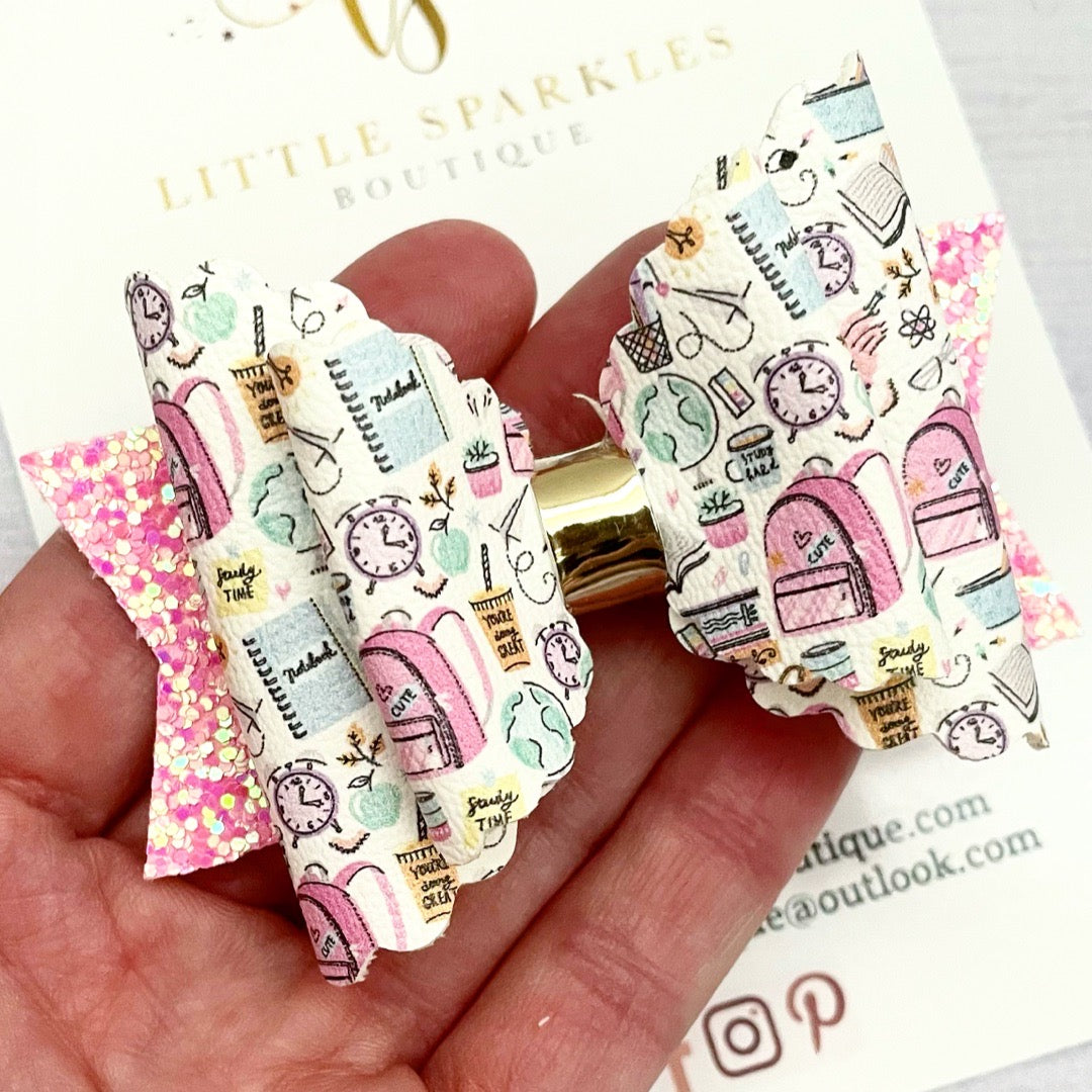 School Essential Bow