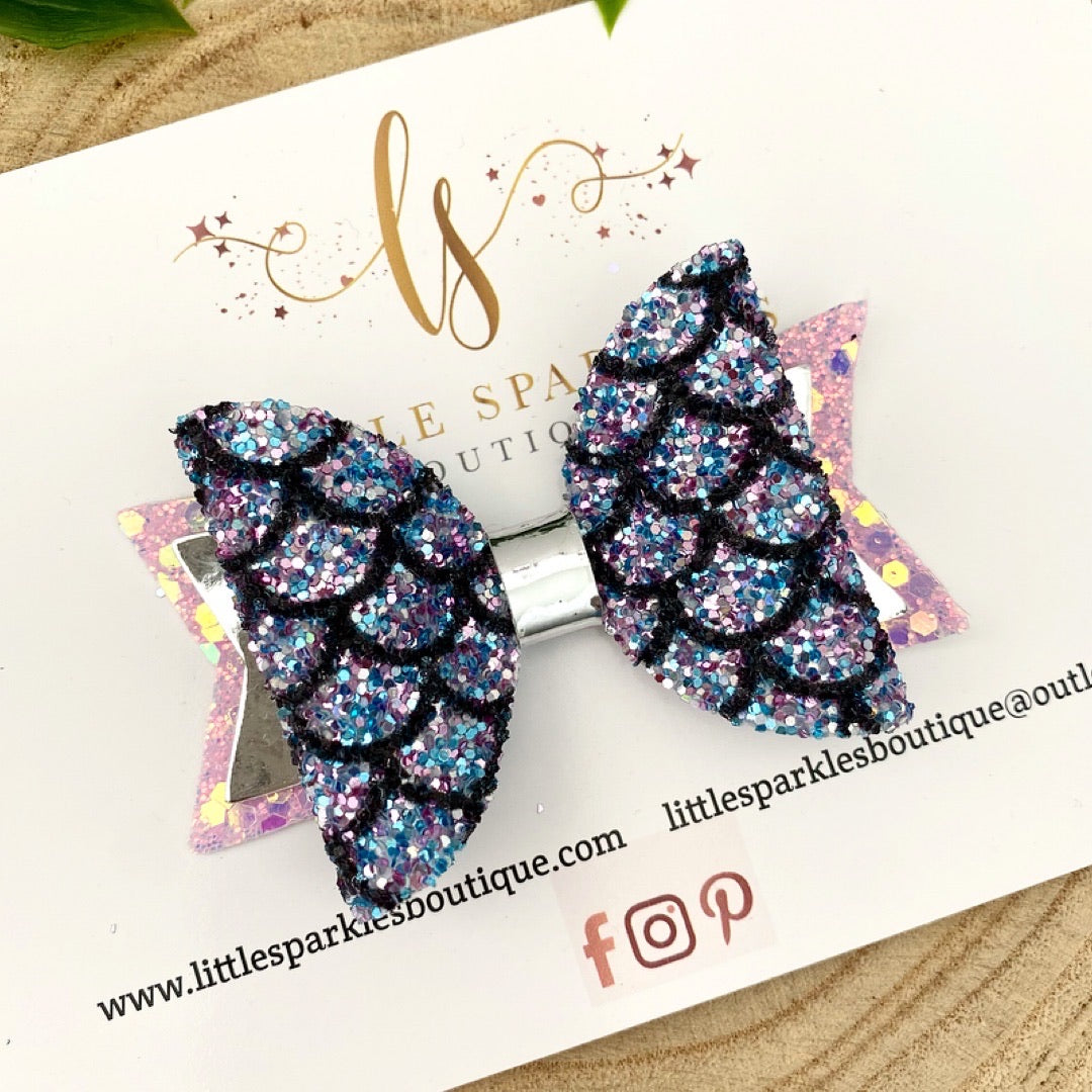 Mermaid Scale Bow