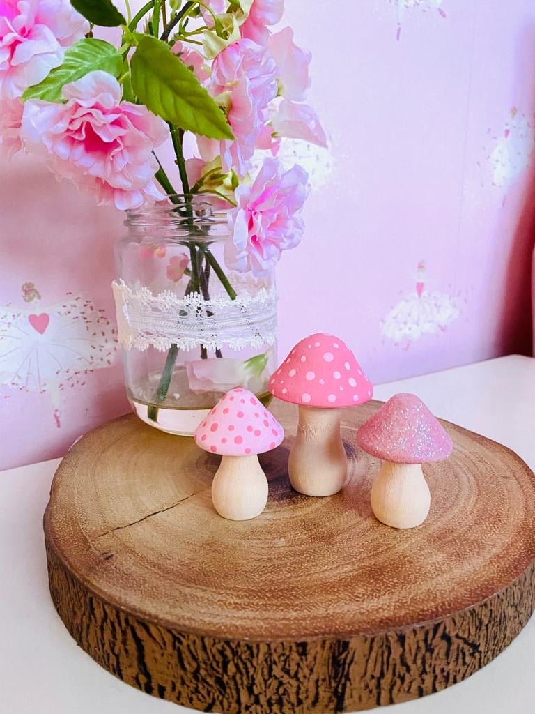 Pinky Mushroom Set