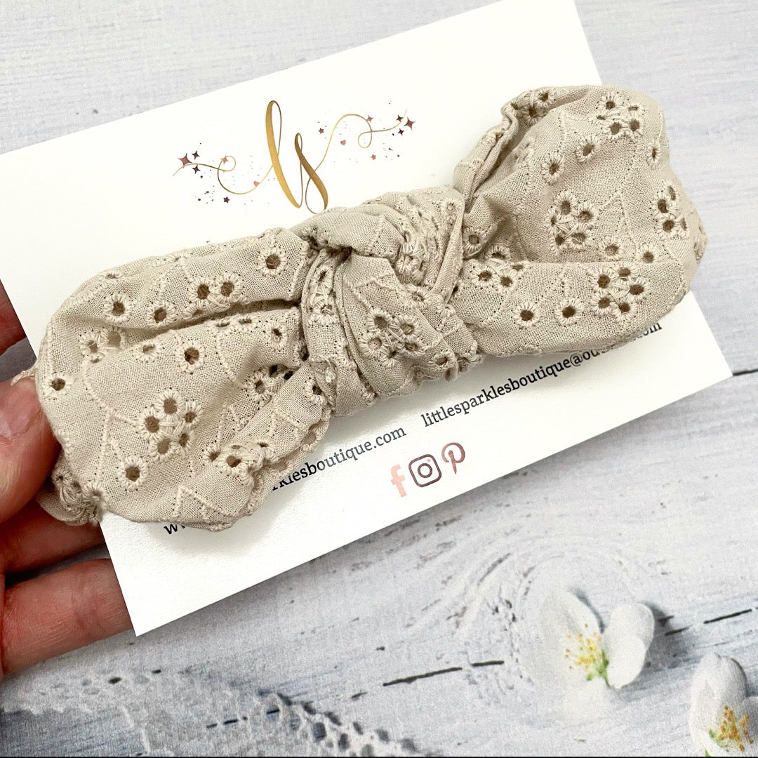 Broderie Taupe Headwrap