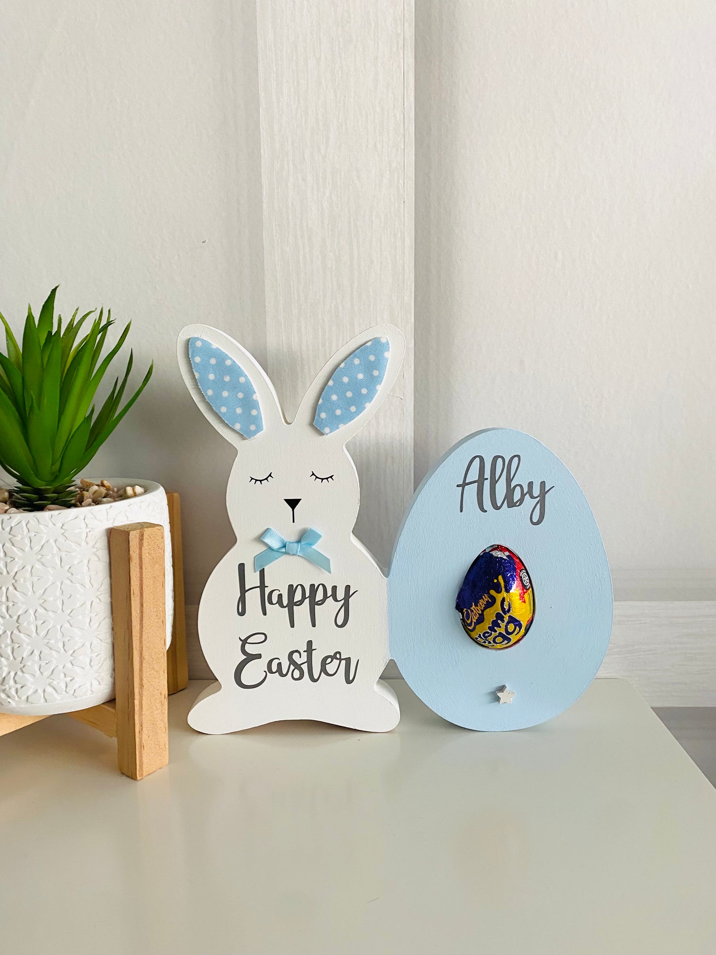 Personalised Bunny Holder
