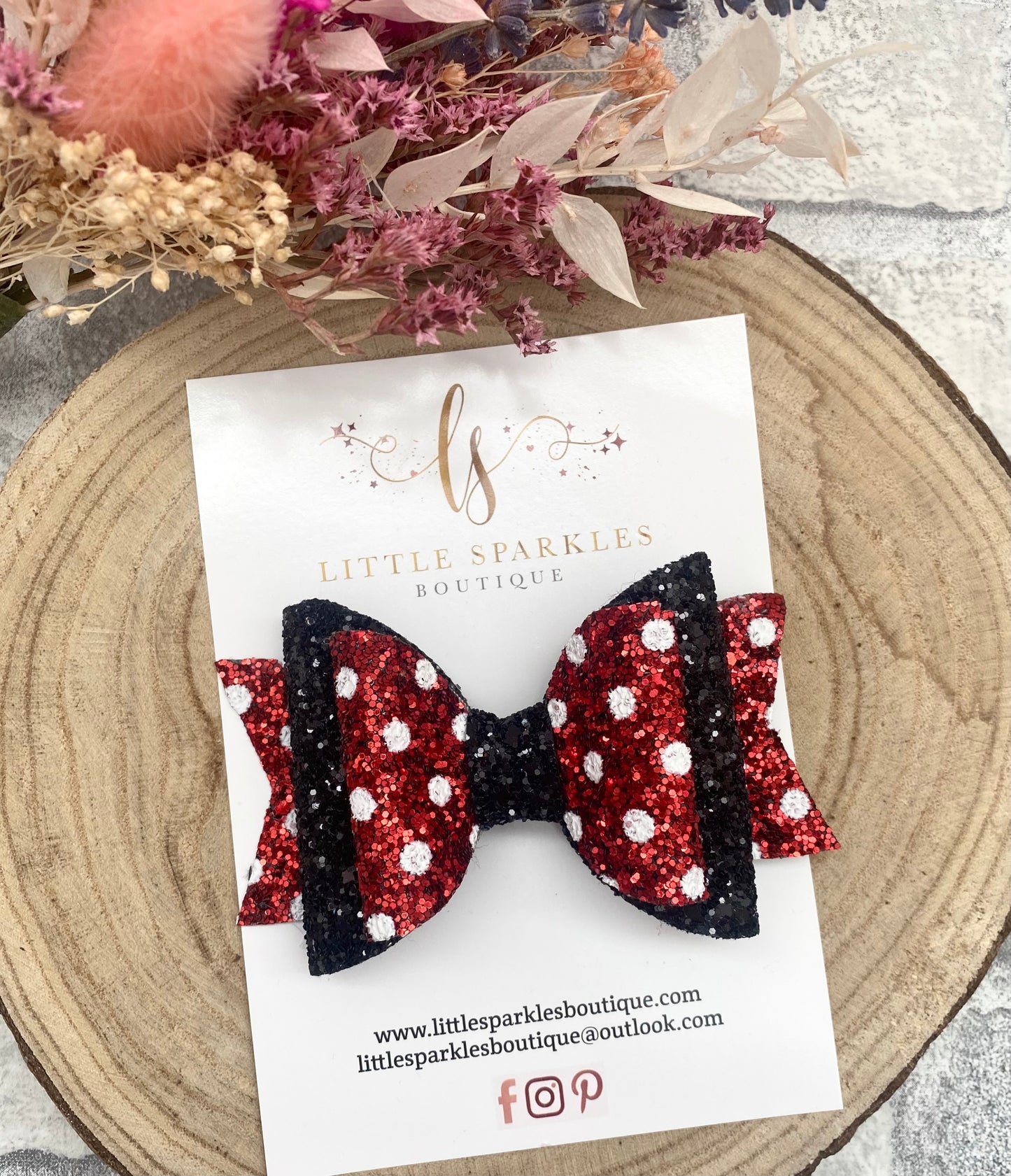 Minnie Mouse bow