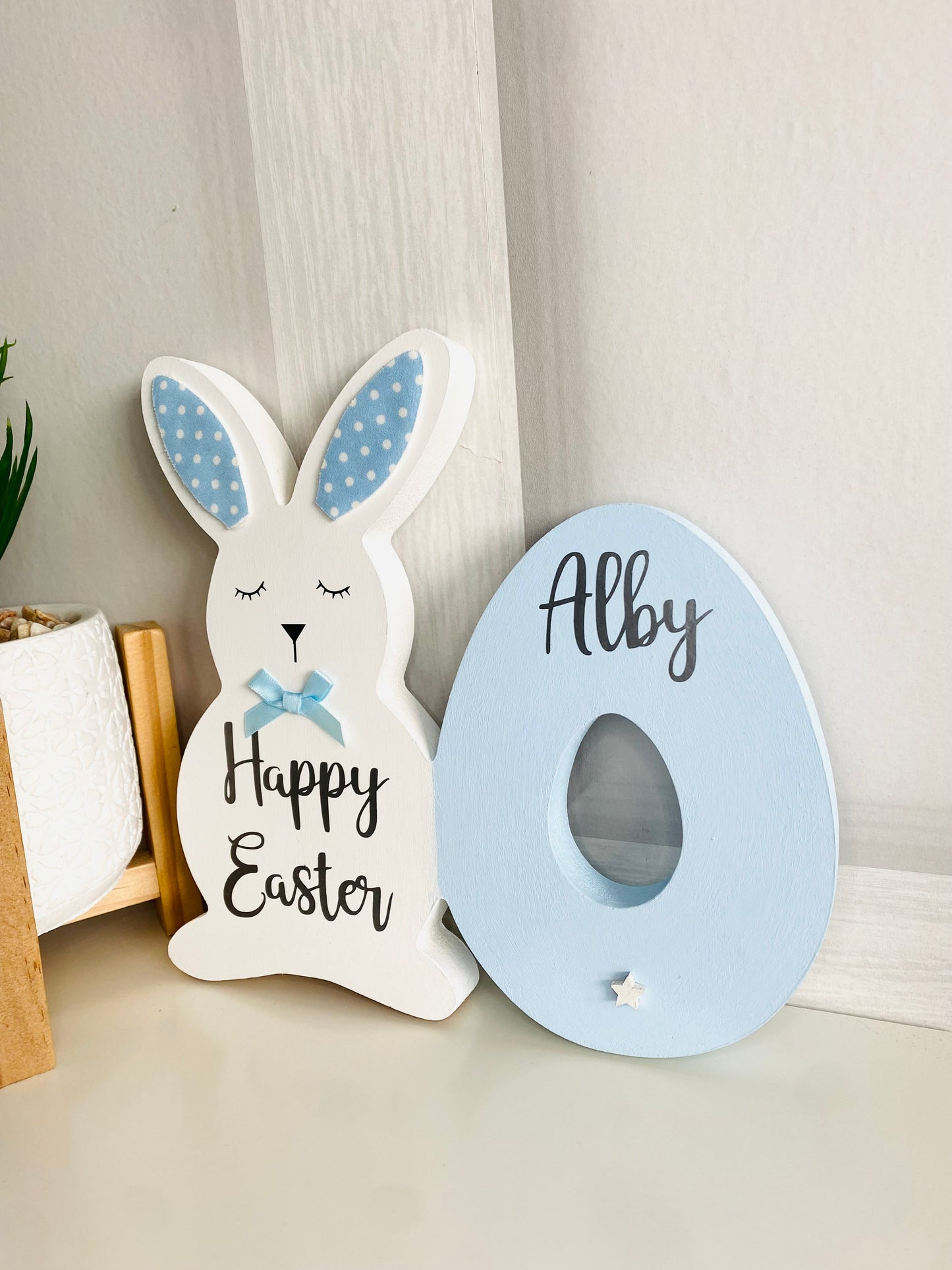 Personalised Bunny Holder